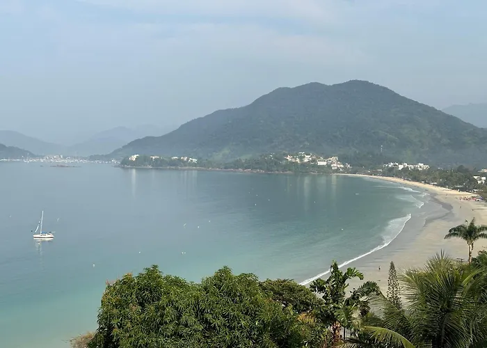 Maravilhosa Cobertura Apto Com Vista Para O Mar - Praia Da Enseada Em Ubatuba